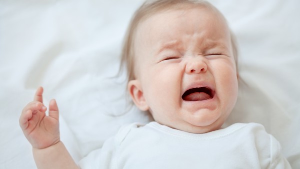 Baby tantrums: kā nomierināt bērnu