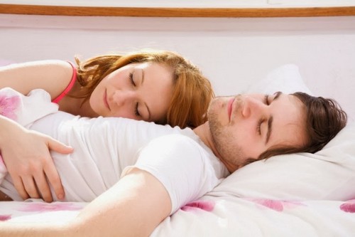 Kā saglabāt romantiku, kad bērni piedzimst: 7 noderīgi padomi