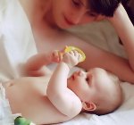 Bērna dienas režīms līdz vienam gadam Bērna dienas režīms līdz vienam gadam