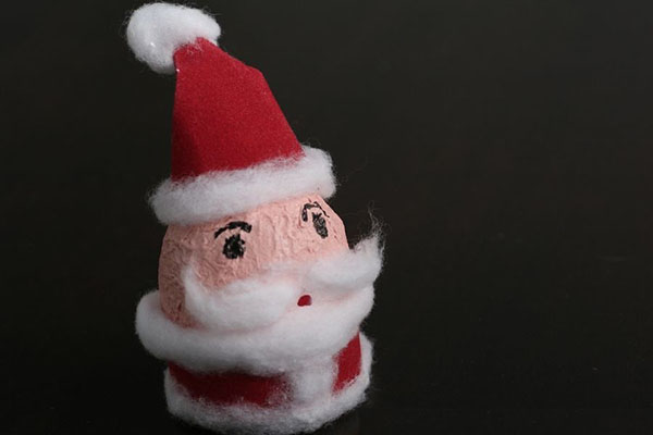 Ziemassvētku vecītis ar savām rokām par jauno 2017. - soli pa solim meistarklasēs no metāllūžņu materiāliem, plastmasas pudeles, krūzes, foto un video