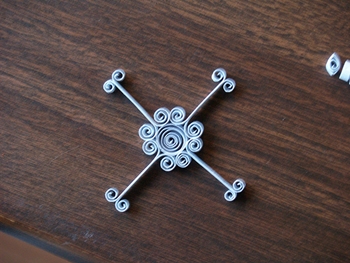 Quilling Ziemassvētku rotaļlietas