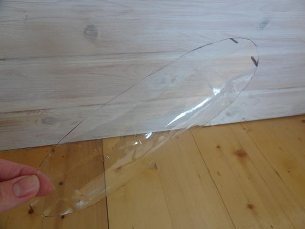 Jaunas amatniecības no plastmasas pudeles ar savām rokām dārzā un dārzā