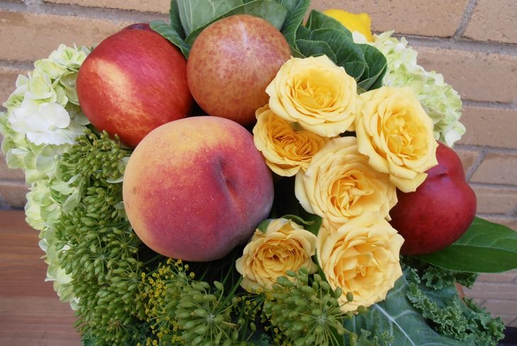 Sevis florists: 5 rudens pušķi ar dārzeņiem un augļiem