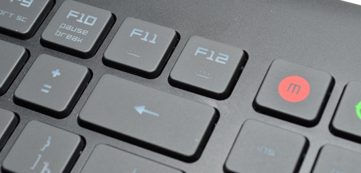 klēpjdators tastatūra