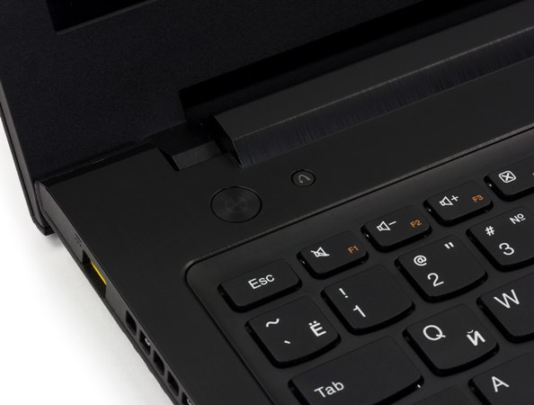 klēpjdators tastatūra