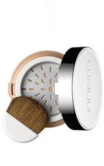 Clinique Superbalanced pulvera aplauzums
