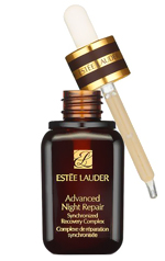 Estee Lauder uzlabots nakts remonts Estee Lauder uzlabots nakts remonts