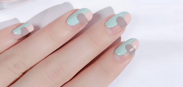 Modes pastels manikīrs: labākie Instagram emuāru autori