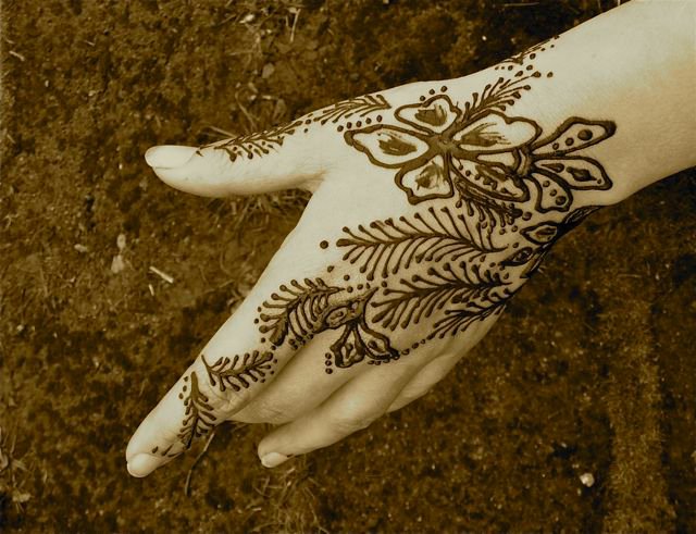 Tetovēšana henna mājās