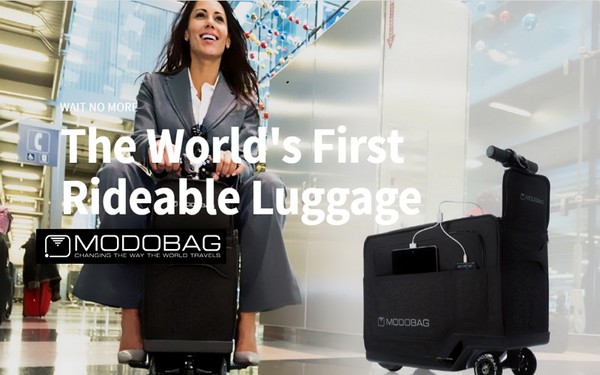 Modobag par spilgtu ceļojumu: pirmā motorizētā čemodāna