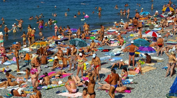 Kāda būs laika Sočos 2016 gada augustā, ir prognoze meteorologs un atsauksmes tūristu, ūdens un gaisa temperatūra augustā Sočos