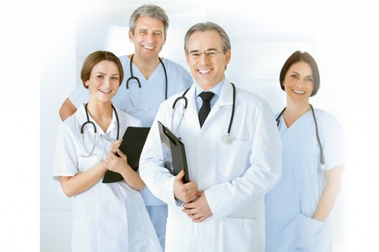 Apsveicam ar medicīnas darbinieka dienu verse. Apsveicam ar medicīnas darbinieka dienu prozā