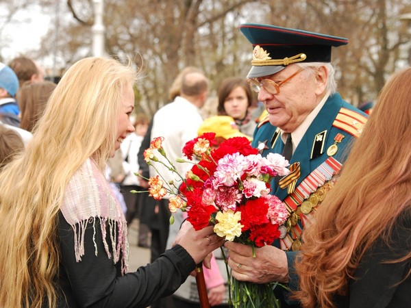 Labākie sveiciena dzejoļi līdz 9.maijam