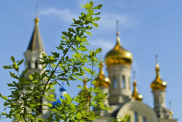 Trīsvienības - senās zīmes, sazvērestības un rituāli mīlestībai un labklājībai. Tautas muita, kas saistīta ar Trīsvienību 2016. gadā - ko nevar izdarīt šajā svētku dienās