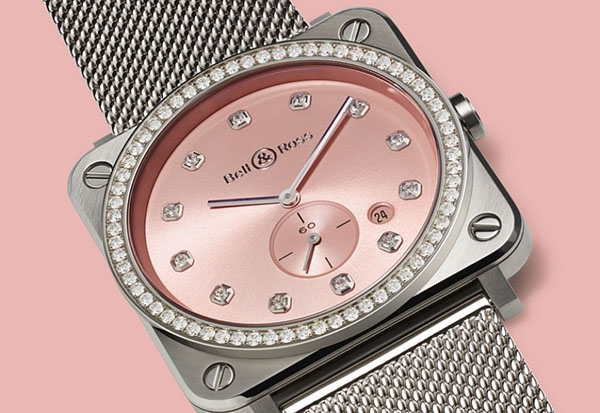 Laiks rozā gaismā: Novarosa pulksteņi no Bell & Ross