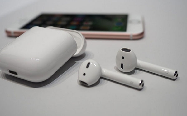 Skaņa bez robežām: Apple AirPods bezvadu austiņas