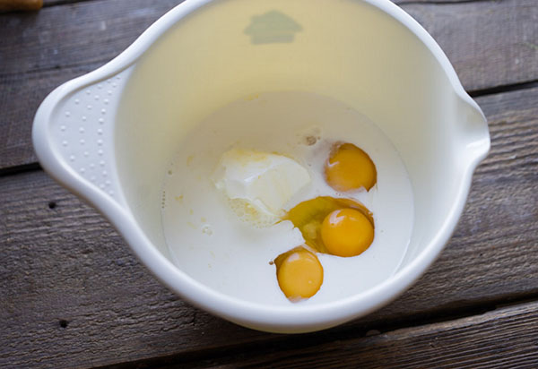 Gourmet recepte: grauzdiņš krēmīgā mērcē