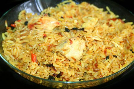 Kā pagatavot delicious pilaf ar vistas gaļu? Kā pagatavot delicious pilaf ar vistas gaļu?