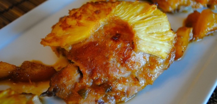 gaļa uz šķīvja