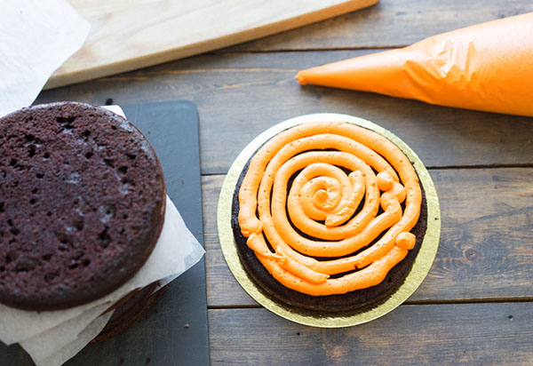 Oriģinālā recepte: Black Larry Cake