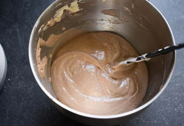 Paradīzes prieks: recepte delicious desertu Trīs piens