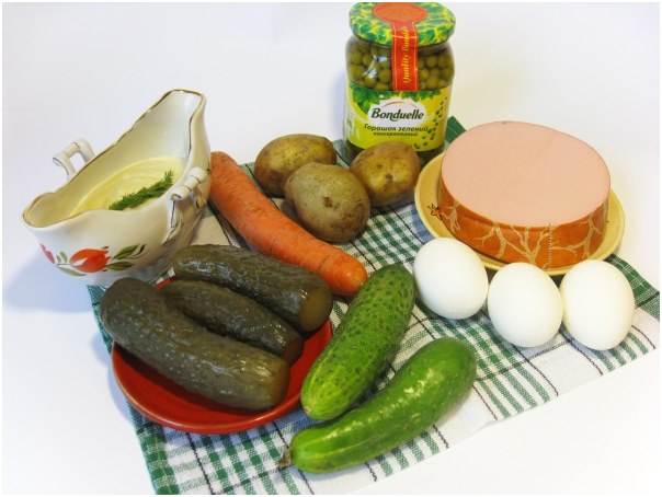 salātu sastāvdaļas