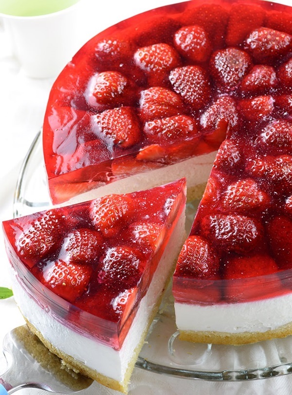Delicious zemeņu kūka