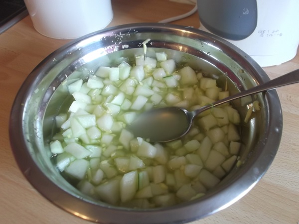 Jam no melones un melones garoza ziemai - vienkārši receptes