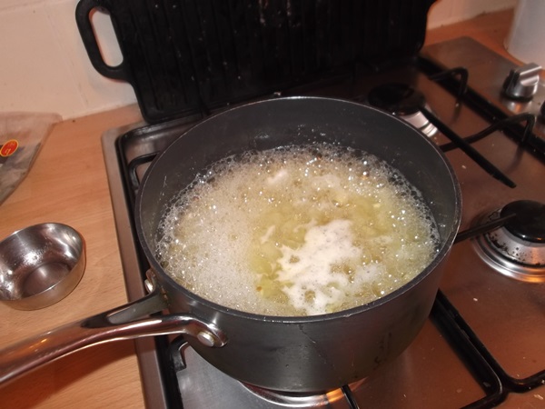 Jam no melones un melones garoza ziemai - vienkārši receptes