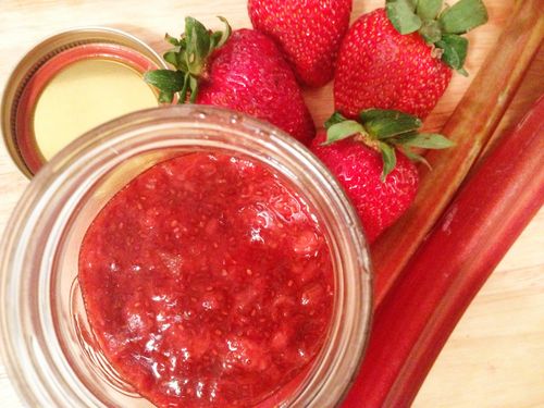 Jam ar rabarberu zemenēm